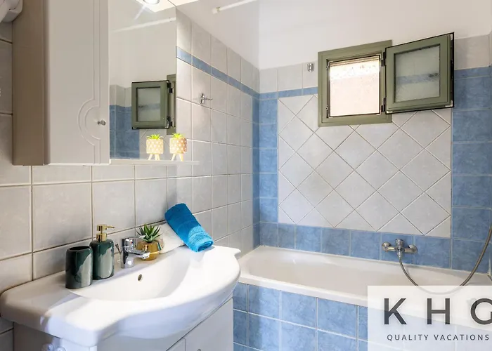 Hermes Luxury In Village! Apartment *