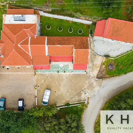 Hermes Luxury In Village! Apartment *